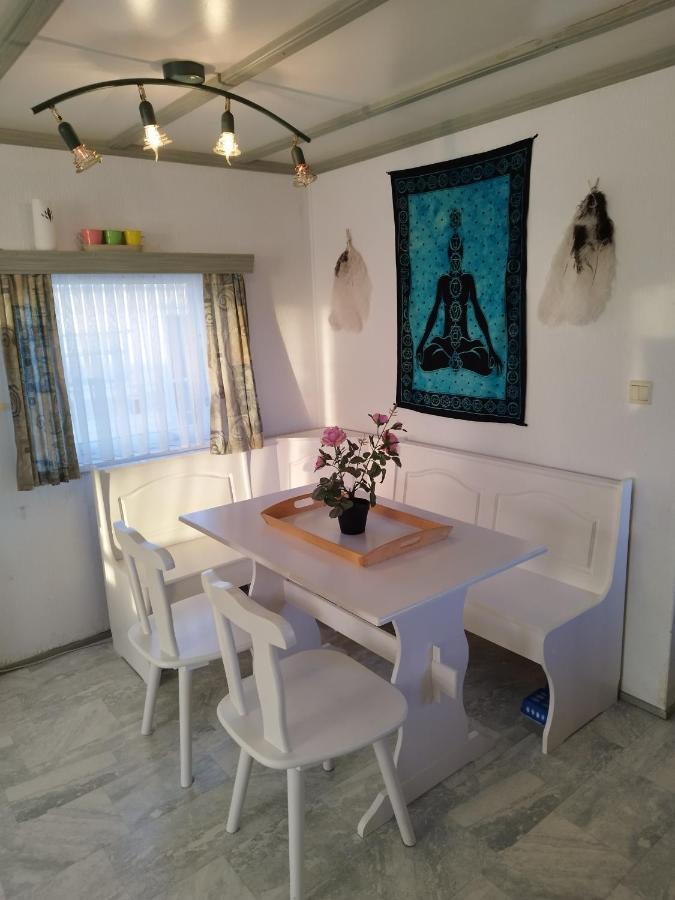 Chalet Aan Zee Hotel Де Хаан Екстериор снимка